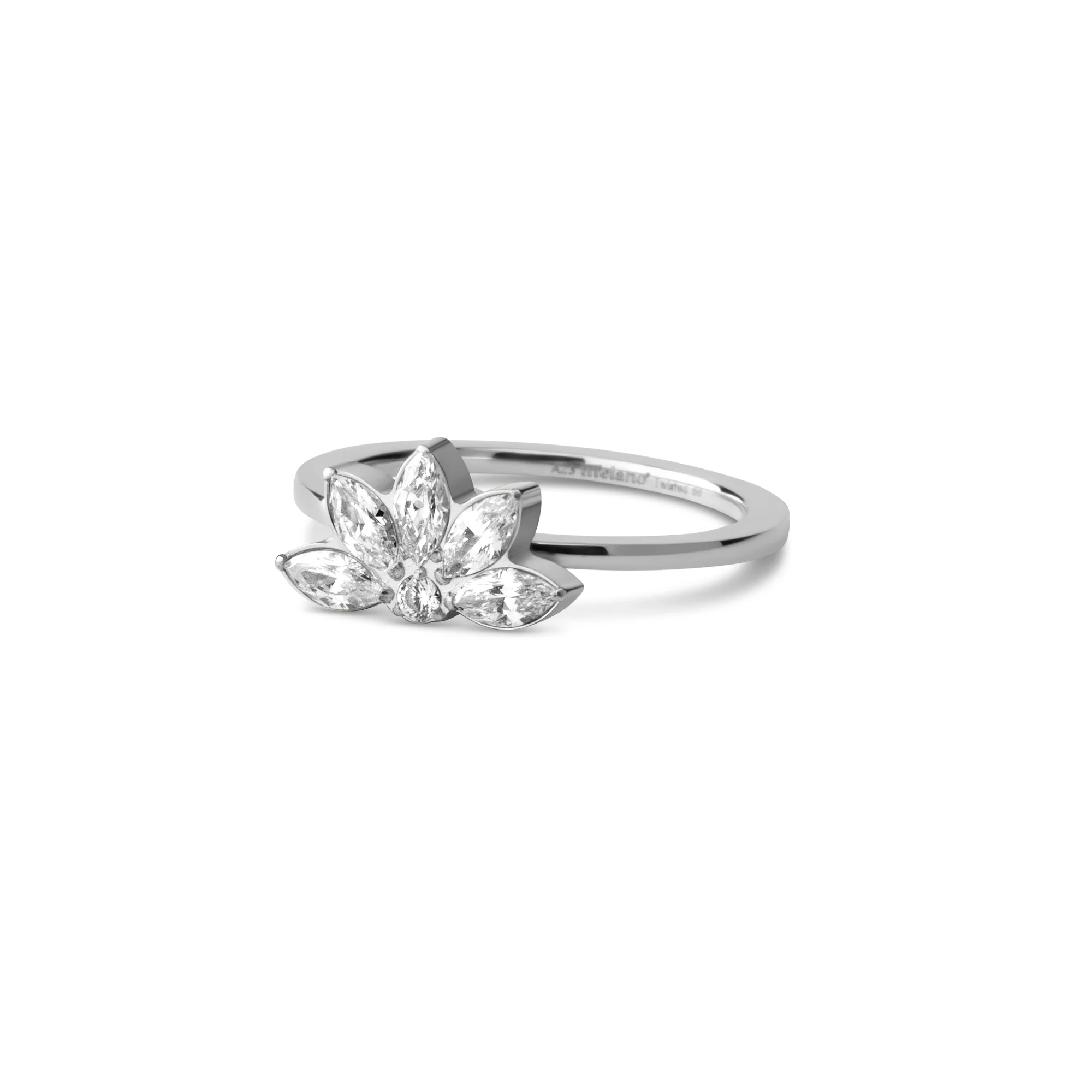 Melano Twisted Snowy Feeling Ring Set - Image 3
