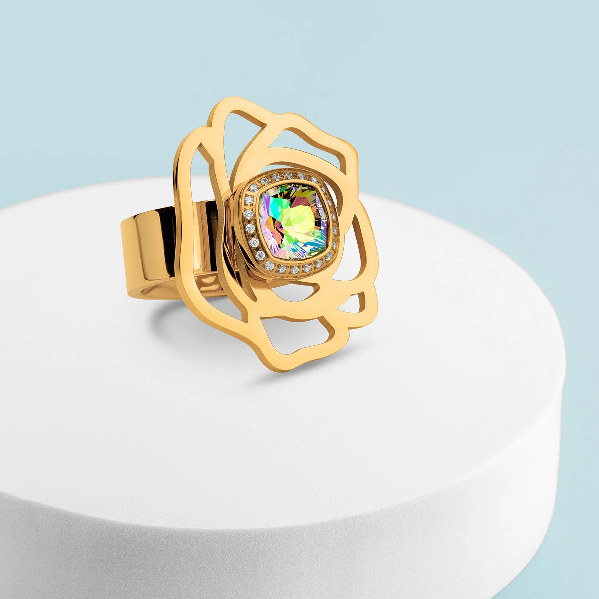 Melano Vivid Blooming Rose Ring Set